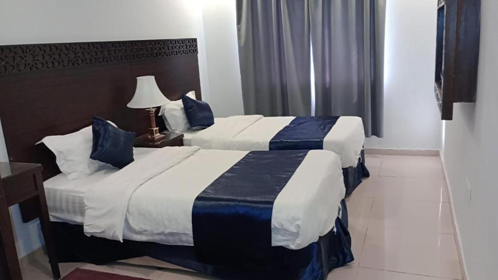 In Taibah Aparthotel Medina ภายนอก รูปภาพ